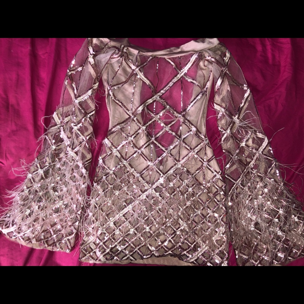 Wore once Size extra small - haven’t worn since